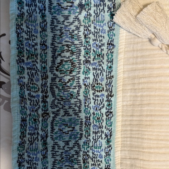 J jill White Tunic with Blue Embroidery - Picture 7 of 7